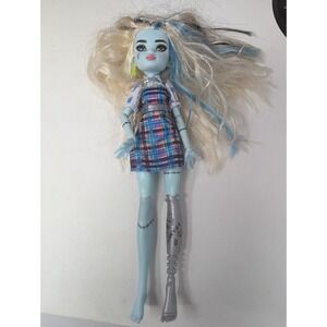 Monster High Frankie Stein Mattel Budget/Day Out Doll G3 2022 with Blue Bag Tote